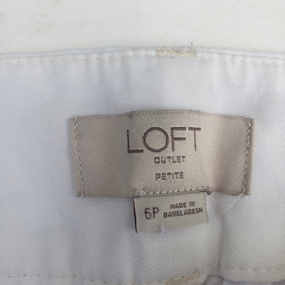 White Capris - Picture 2 of 2